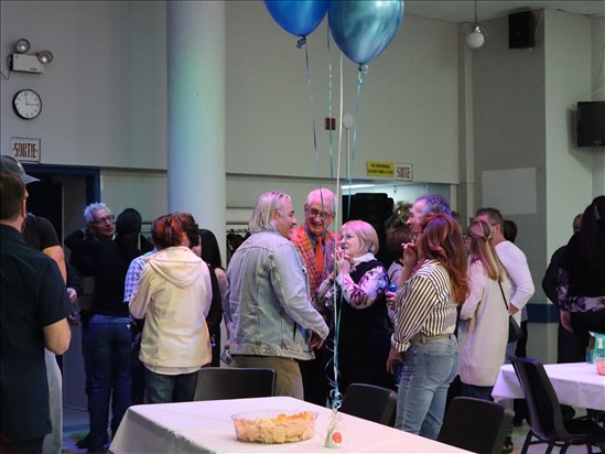 Un rassemblement pour célébrer sa vie avant son décès 